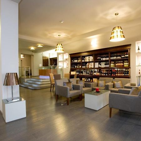 Santa Vittoria dʼAlba Hotel Castello Di Santa Vittoria מראה חיצוני תמונה