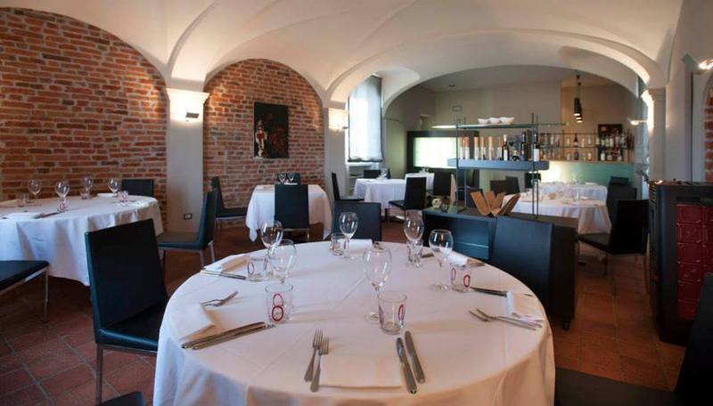 Santa Vittoria dʼAlba Hotel Castello Di Santa Vittoria מראה חיצוני תמונה